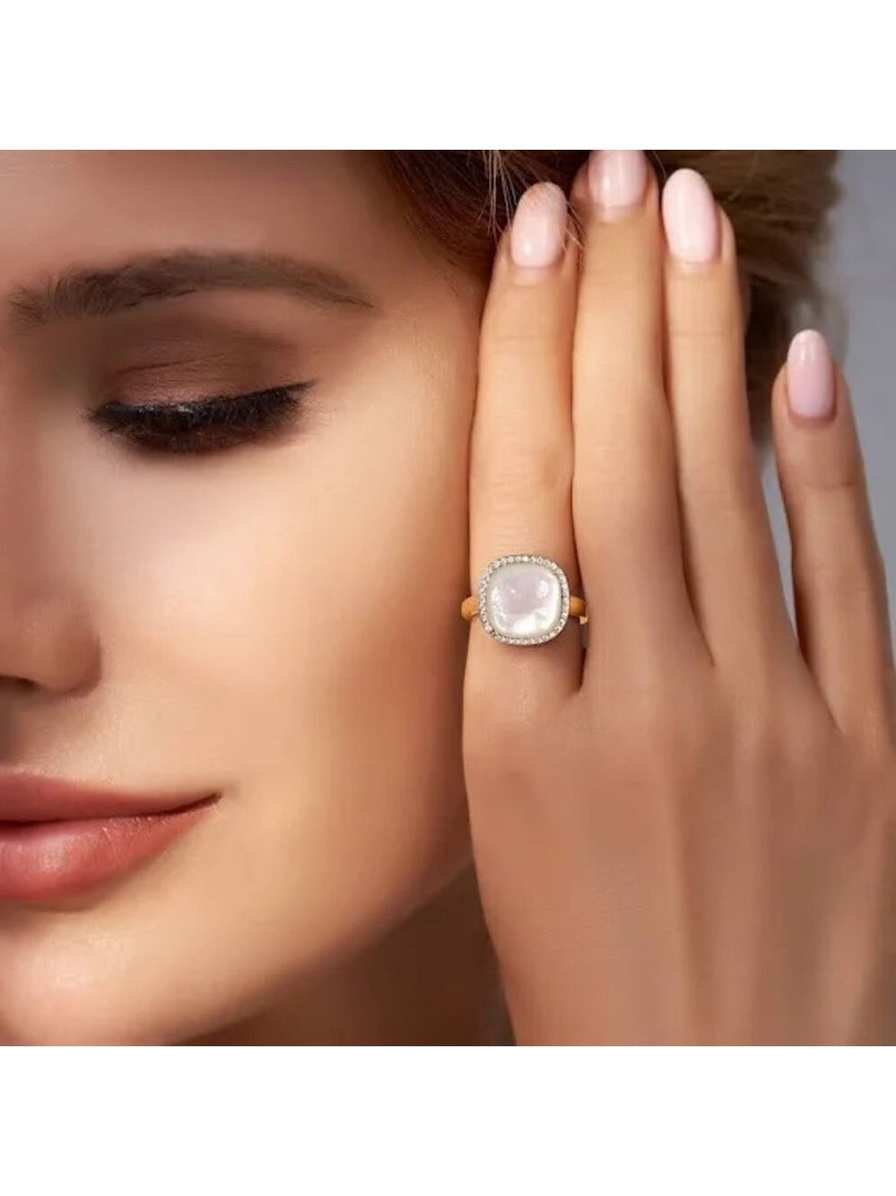 Jupiter Women's Natural Gemstone Mother of Pearl Ring